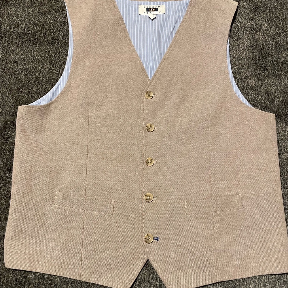 Brand new never worn linen vest